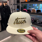 NEW ERA 59FIFTY TRUE LEOPARD INFL GORRA CERRADA BLANCA