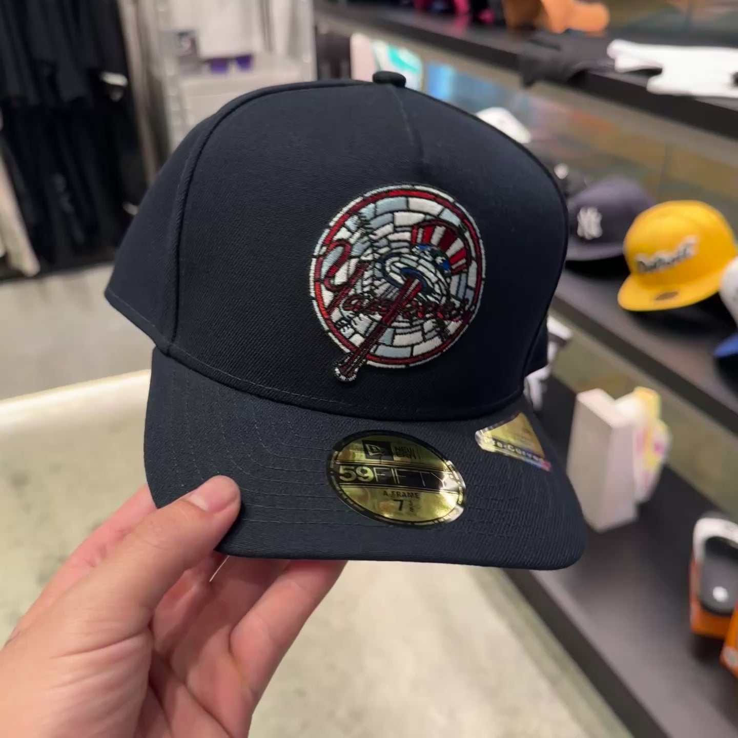 NEW ERA 59FIFTY A FRAME MLB NEW YORK YANKEES STAINED GLASS GORRA CERRADA AZUL