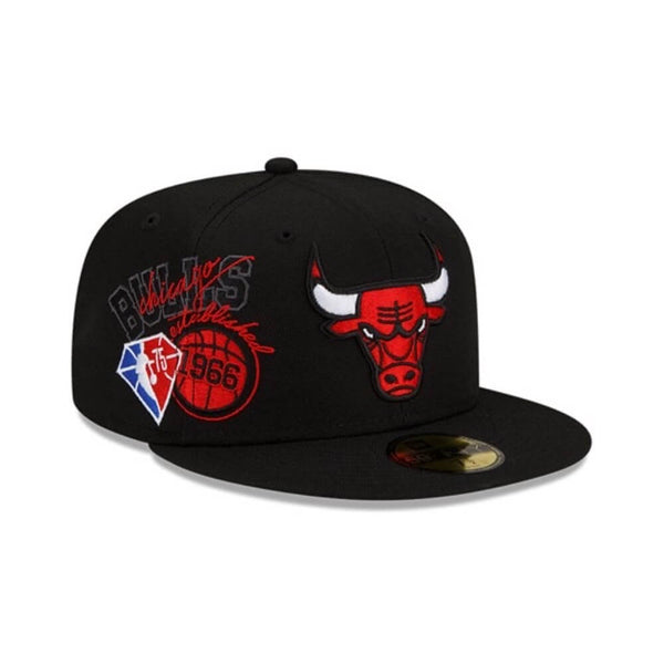 NEW ERA 59FIFTY NBA BULLS BACK HALF BLACK CLOSED CAP 