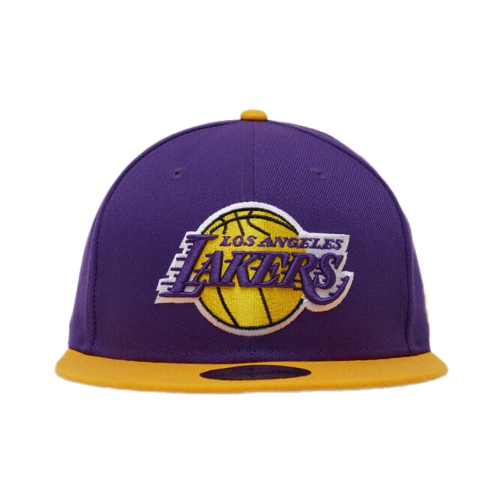 NEW ERA 59FIFTY NBA LA LAKERS CLOSED CAP PURPLE / YELLOW 