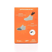 caja naranja que describe instrucciones de uso sneakers shields